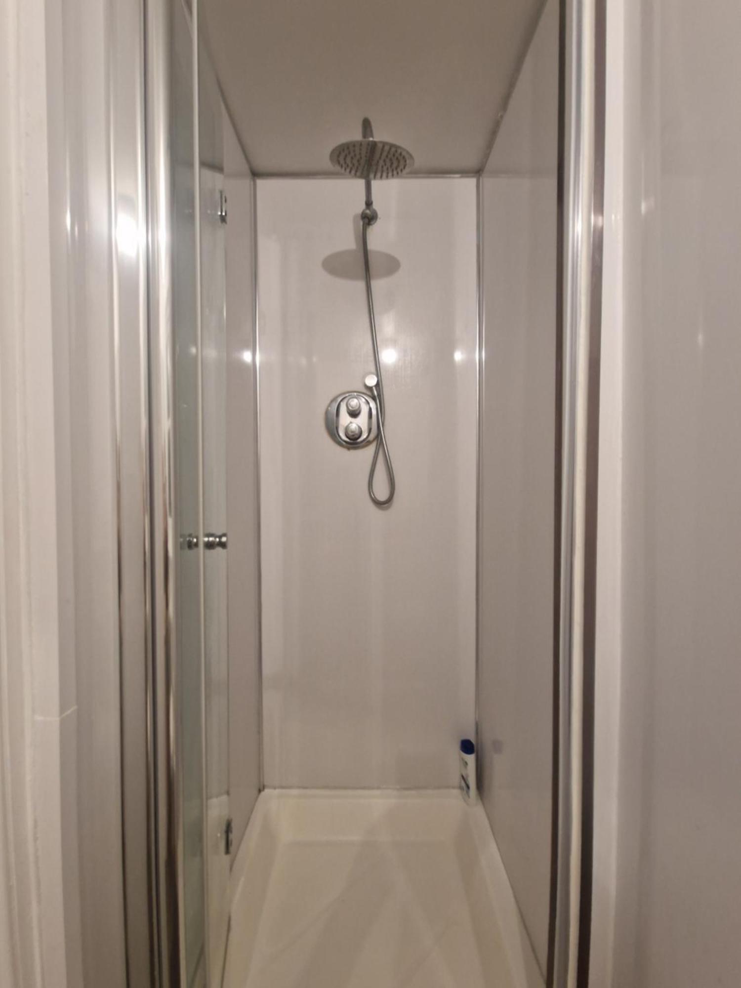 Brondesbury Arms Apartment Лондон Екстериор снимка